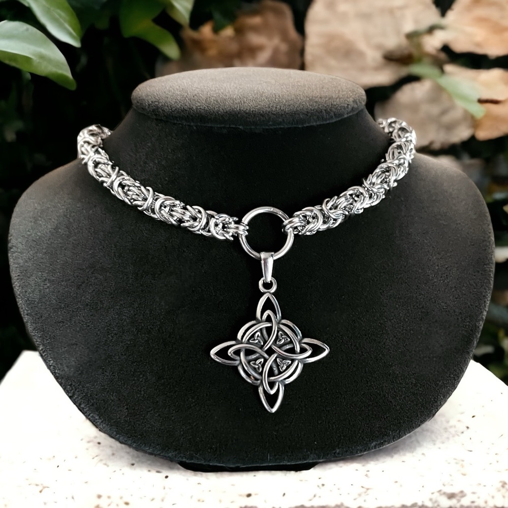Handmade chain stainless steel bizantine maille link with celtic knot cross - Picture 1 of 12